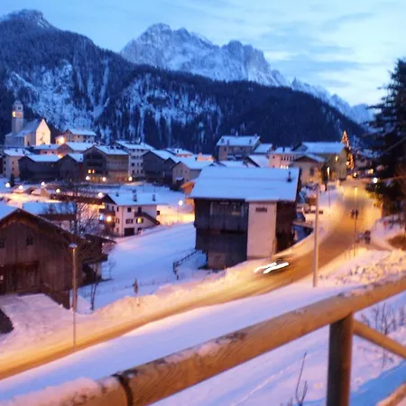 Daire Cesa Da Riz Colle Santa Lucia