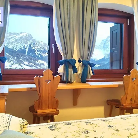 Cesa Da Riz Apartman *